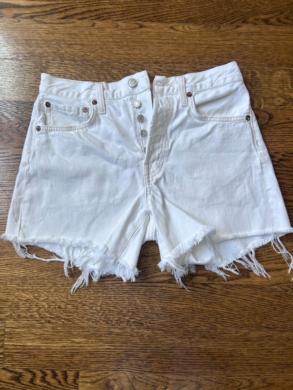 Agolde Parker Long Short in Panna Cotta Size 25